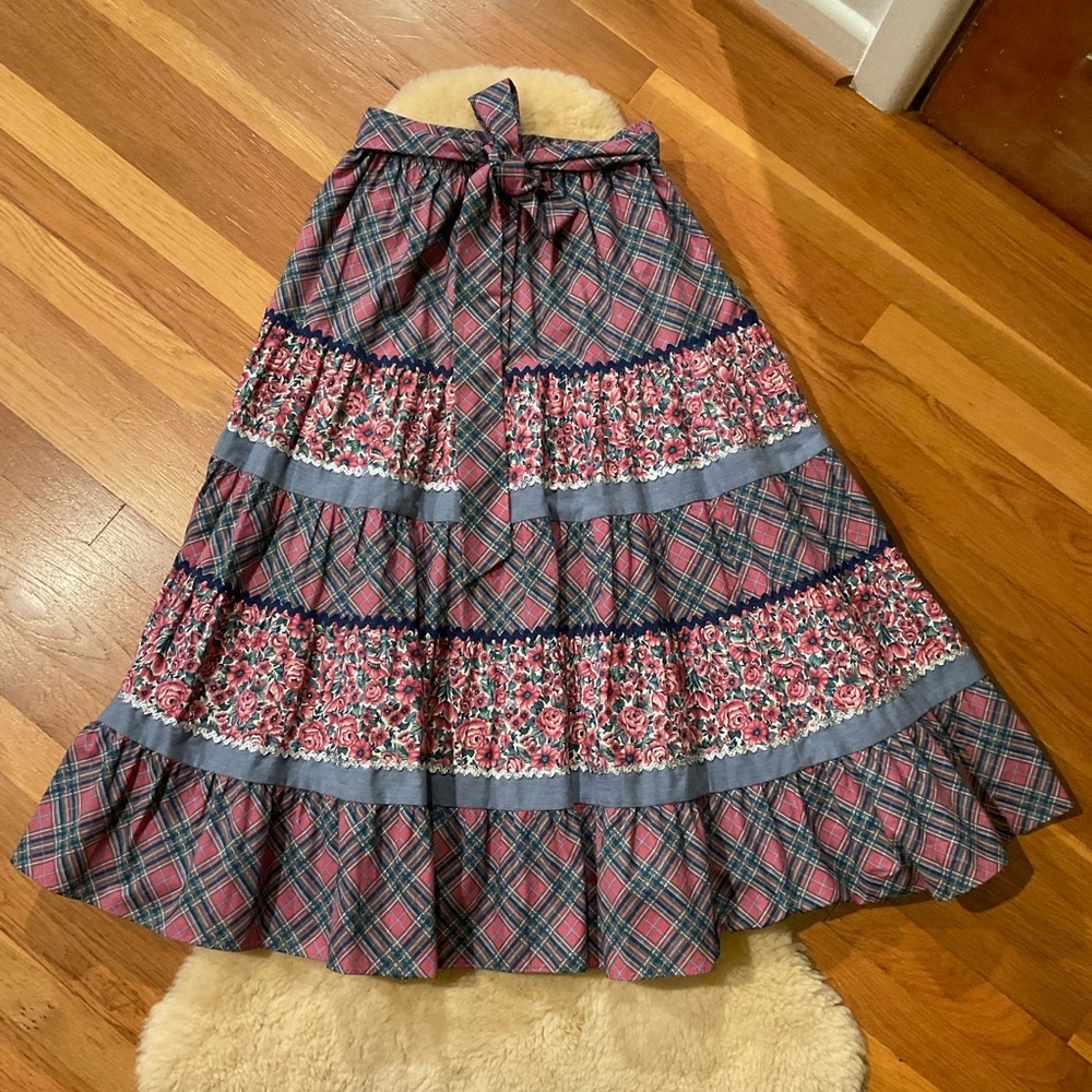 Vintage Carefree Fashions floral and plaid skirt